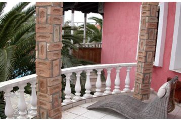 Grčka Hotel Pefki, Eksterijer