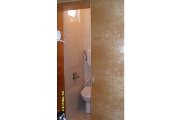 Montenegro Byt Bar, Exterior