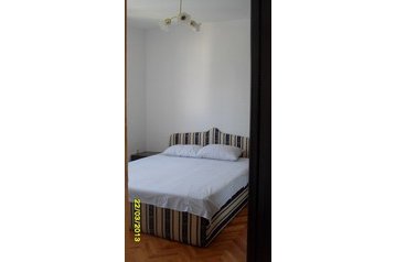 Montenegro Byt Bar, Exterior