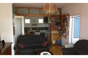 Montenegro Byt Bar, Exterior