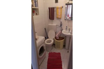 Montenegro Byt Bar, Exterior