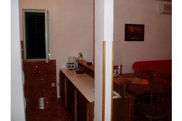 Chorvatsko Privát Rogoznica, Exteriér