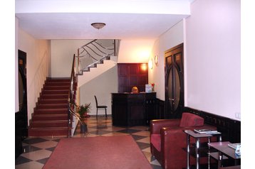 Ukrajina Hotel Alupka, Eksterijer