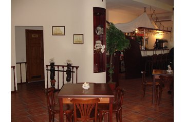 Ukrajina Hotel Alupka, Eksterijer