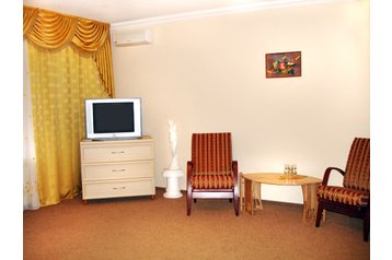 Ukraina Hotel Ałupka / Alupka, Zewnątrz