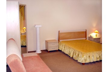 Ucraina Hotel Алупка / Alupka, Exteriorul