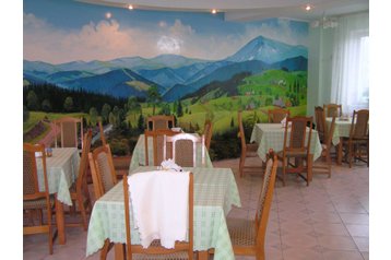 Ukraina Hotel Jasiņa / Jasiňa, Eksterjers