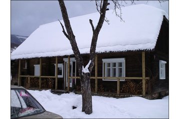 Ukrajina Chata Stavne, Exteriér