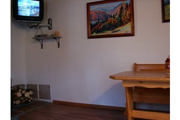 Ukraine Chata Stavne, Exterieur