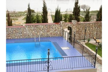 Украйна Hotel Севастопол / Sevastopoľ, Екстериор