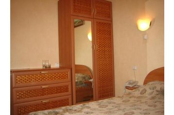 Украйна Hotel Севастопол / Sevastopoľ, Екстериор