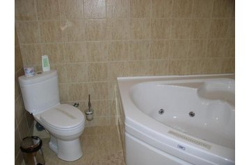 Украйна Hotel Севастопол / Sevastopoľ, Екстериор