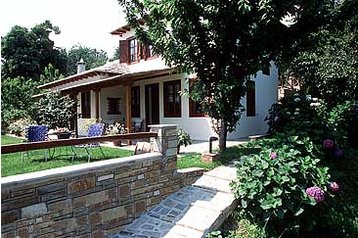 Hellas Privát Mouressi, Eksteriør