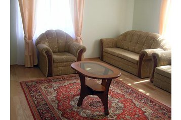 Украйна Hotel Яношi / Janoši, Екстериор