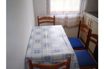 Chorvátsko Privát Gdinj, Exteriér