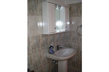 Отель Livadia 4