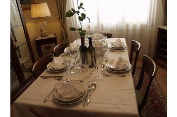 Italia Privát Eraclea, Eksteriør