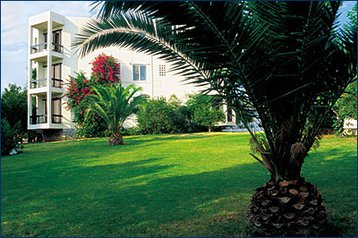 Kreeka Hotel Erétria, Eksterjöör