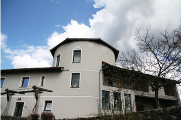 Slovenia Hotel Kozina, Exteriorul