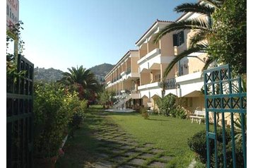 Grèce Hotel Vathy, Extérieur