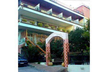 Grèce Hotel Vári, Extérieur