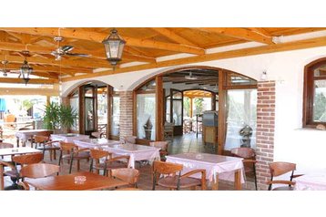 Kreeka Hotel Skala, Eksterjöör