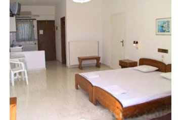 Грецiя Hotel Vromolithos, Екстер'єр