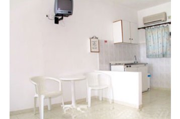 Грецiя Hotel Vromolithos, Екстер'єр