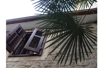 Отель Trogir 5