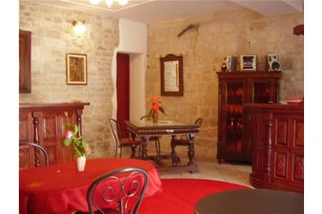 Отель Trogir 6