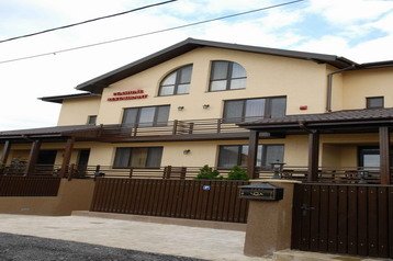 Rumunsko Penzión Voluntari, Exteriér