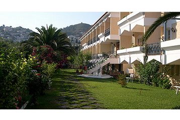 Hellas Hotel Vathy, Eksteriør