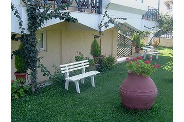 Hellas Hotel Vathy, Eksteriør