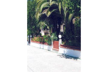 Грецiя Hotel Foúrka, Екстер'єр