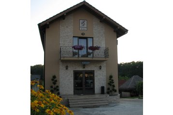 România Penzión Oradea, Exteriorul