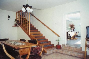 Románia Privát Bran, Exteriőr