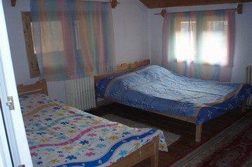 Rumunija Chata Mărişel, Eksterijer