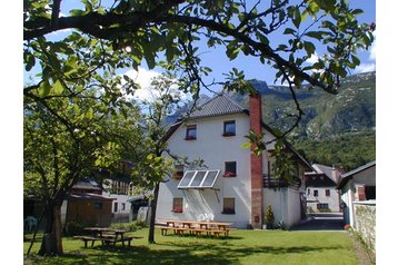 Slovenia Privát Bovec, Eksteriør