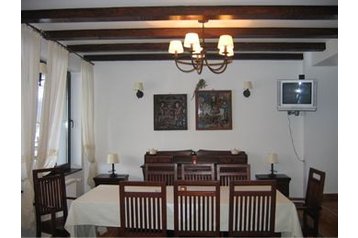 România Penzión Bran, Exteriorul