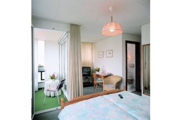 Отель Locarno 6