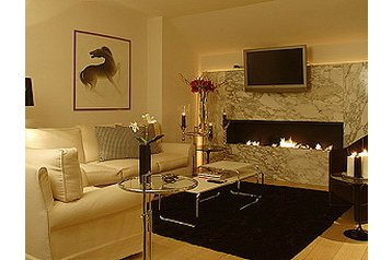 Grèce Hotel Kastoriá, Extérieur