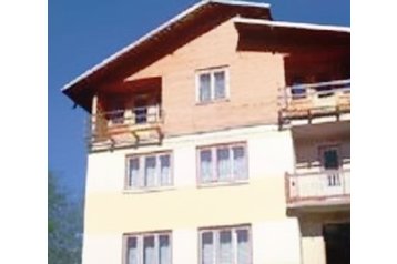 Románia Privát Buşteni, Exteriőr