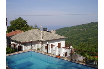 Kreeka Hotel Makrirachi, Eksterjöör