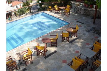 Kreeka Hotel Makrirachi, Eksterjöör