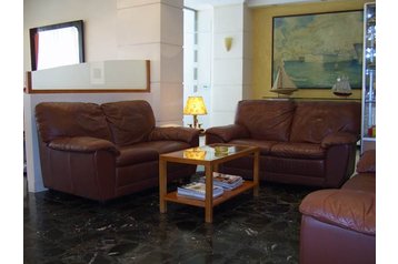 Hôtel Pireus 4