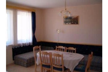 Ungari Privát Zalakaros, Eksterjöör