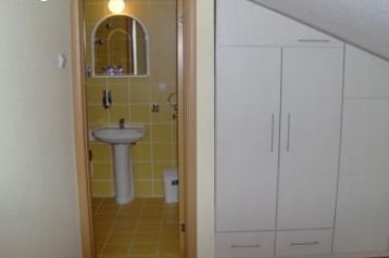 Serbia Privát Bečej, Eksterjöör