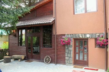 Rumeenia Privát Buşteni, Eksterjöör