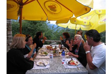 Švicarska Penzión Intragna, Eksterijer