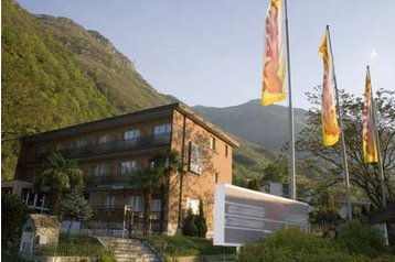 Švýcarsko Hotel Lumino, Exteriér